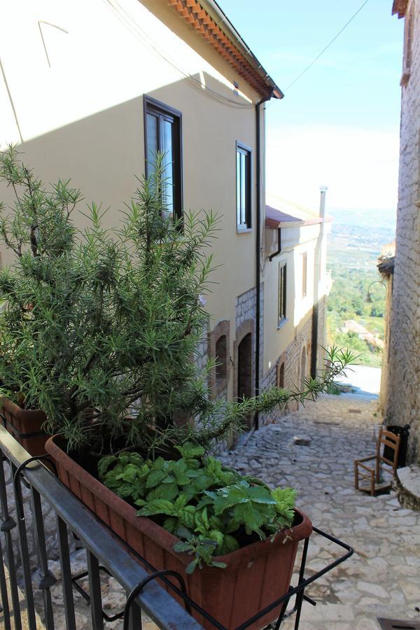 Hotel La Chiazzolla Campoli del Monte Taburno Exterior foto